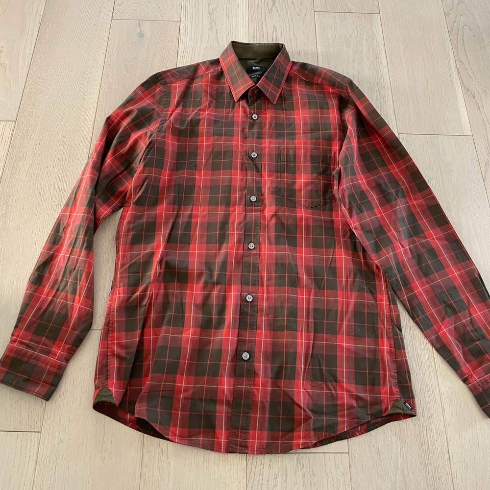 Hugo Boss Men’s Button Down size medium
